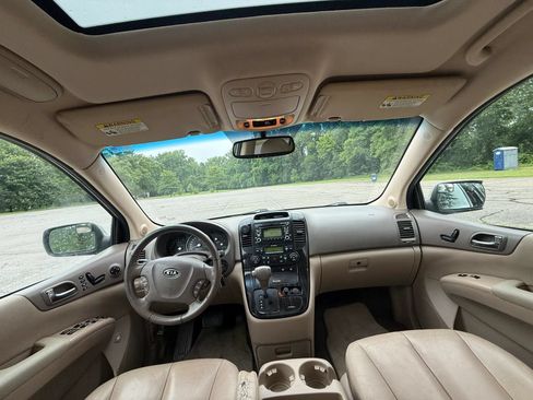 Used 2012 Kia Sedona EX w/ Luxury Pkg FWD image 15