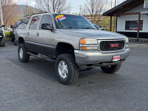 Used 2003 GMC Yukon XL SLT w/ 1SD Preferred Equipment Group AWD/4WD image 7