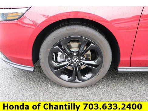 Used 2025 Honda Accord SE image 29