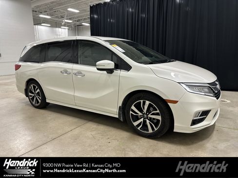 Used 2019 Honda Odyssey Elite image 1