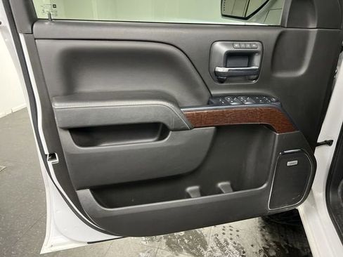 Used 2018 GMC Sierra 1500 SLT image 22