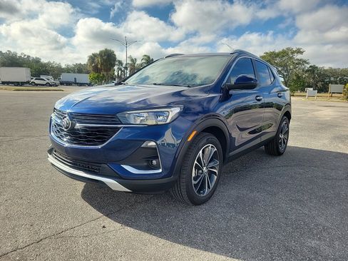 Used 2023 Buick Encore GX Select image 2