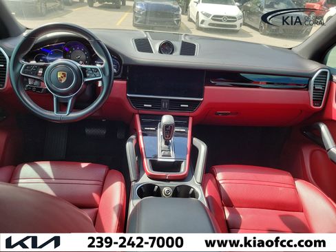 Used 2019 Porsche Cayenne image 10