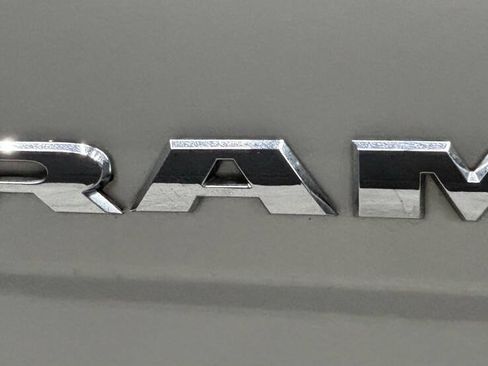 Used 2021 RAM 2500 Tradesman AWD/4WD image 9