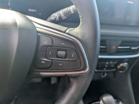 Certified 2024 Buick Encore GX Sport Touring image 19