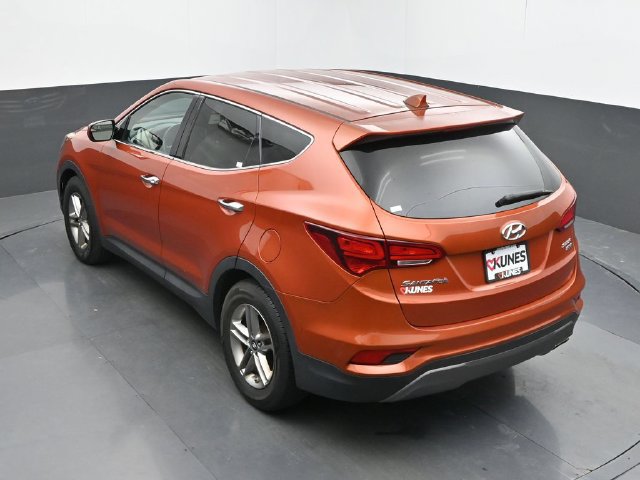 Used 2017 Hyundai Santa Fe Sport AWD/4WD image 42