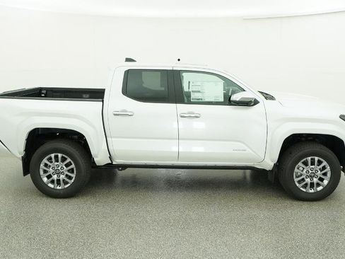 New 2026 Toyota Tacoma Limited AWD/4WD image 34