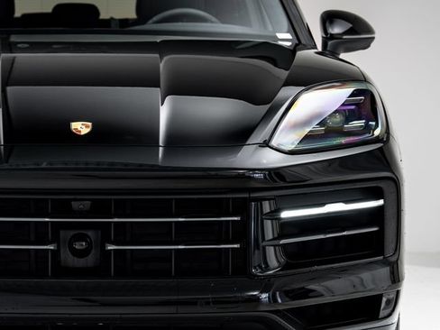 New 2026 Porsche Cayenne AWD/4WD image 33