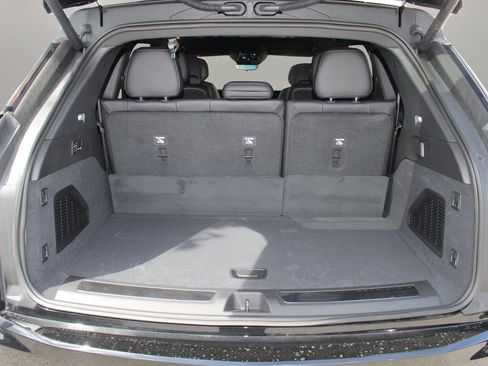 New 2025 Cadillac Escalade IQ Sport 1 w/ Smart Trailering package image 18