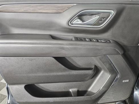 Used 2021 Chevrolet Tahoe Z71 image 40