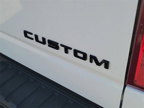 Certified 2024 Chevrolet Silverado 2500 Custom w/ Custom Value Package image 5