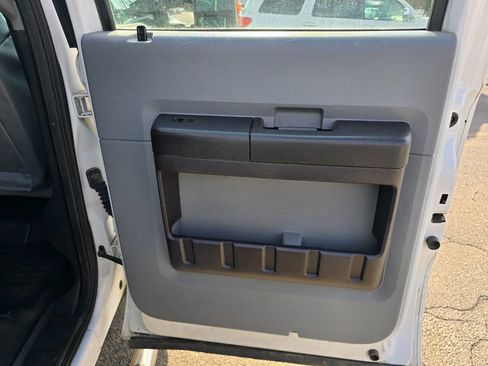 Used 2016 Ford F250 XL w/ Power Equipment Group image 33