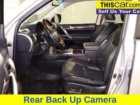 Used 2019 Lexus GX 460 Premium AWD/4WD image 25