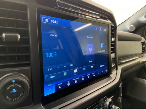 Used 2022 Ford F150 Platinum image 29