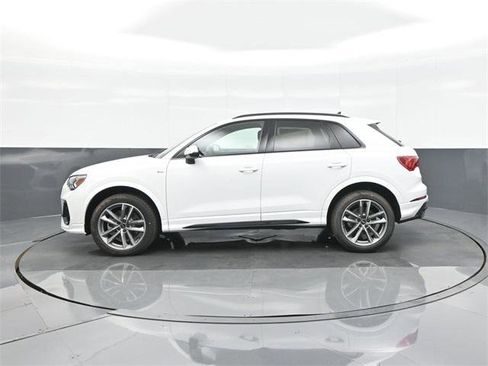 New 2025 Audi Q3 2.0T Premium image 4