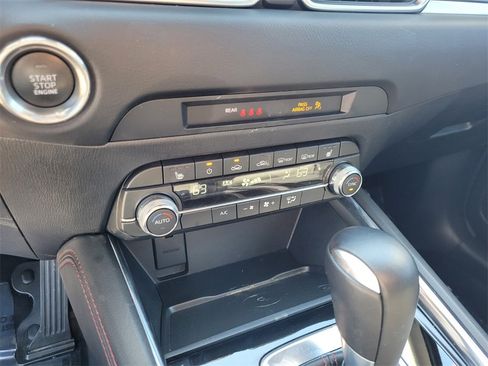 Certified 2025 MAZDA CX-5 Carbon Edition image 28