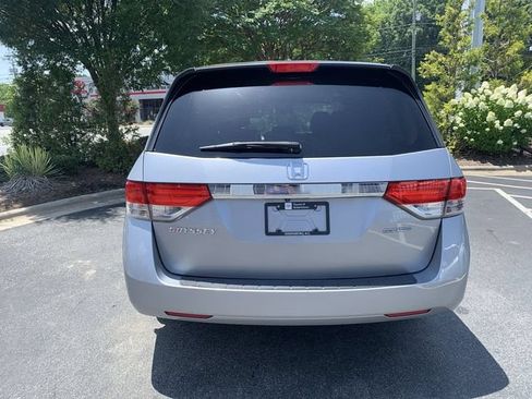 Used 2016 Honda Odyssey SE image 7