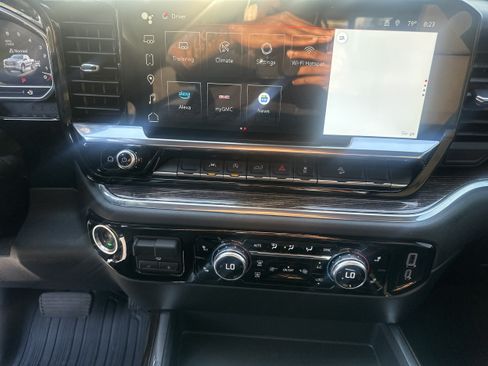 Used 2025 GMC Sierra 1500 Elevation AWD/4WD image 28