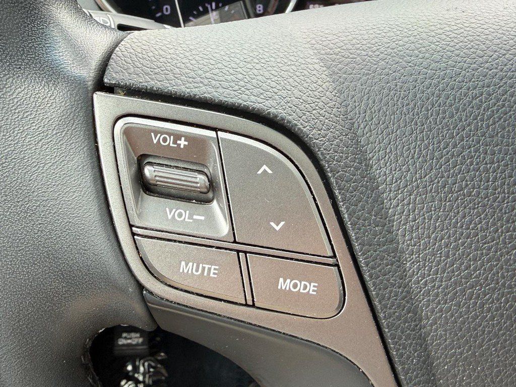 Used 2017 Hyundai Santa Fe Sport AWD/4WD image 18