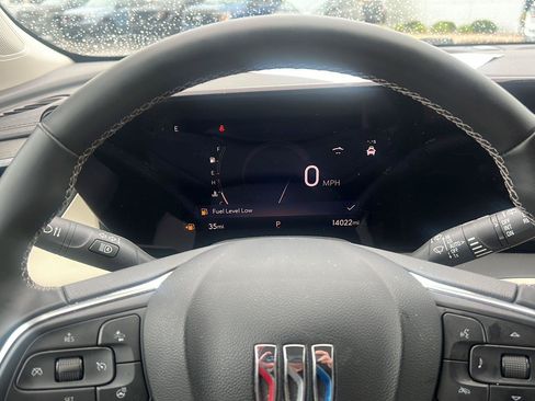 Used 2024 Buick Encore GX Avenir w/ Avenir Technology Package AWD/4WD image 17