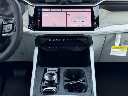 New 2026 Jeep Cherokee Limited image 17