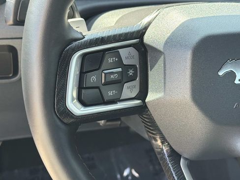 Used 2025 Ford Mustang GT RWD image 12