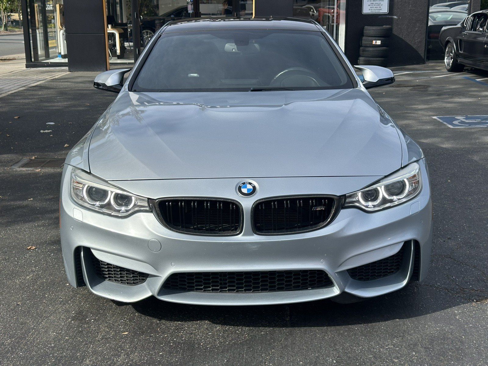Used 2015 BMW M4 Coupe RWD image 5