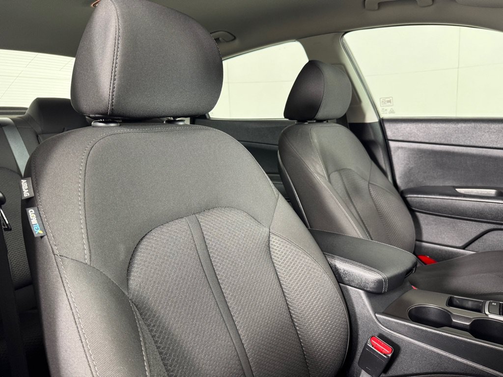 Used 2017 Kia Optima LX FWD image 26