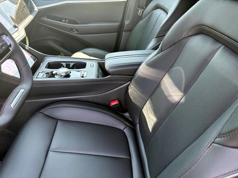 New 2025 Jeep Wagoneer S Limited image 12