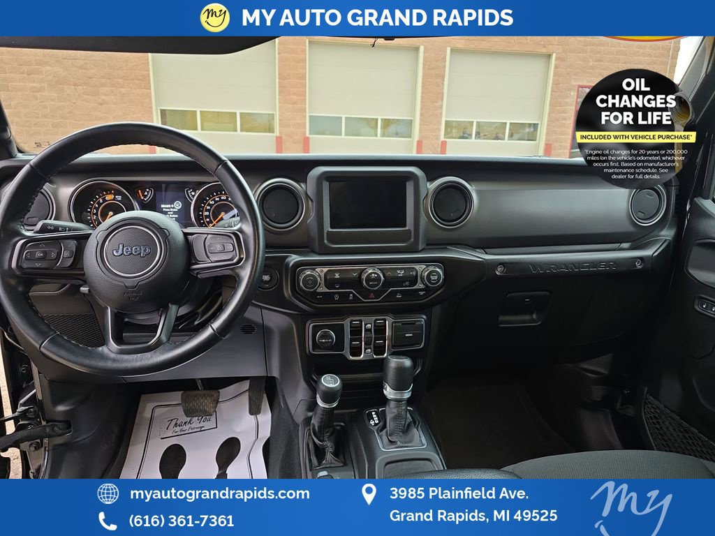 Used 2022 Jeep Wrangler Unlimited Sport AWD/4WD image 11