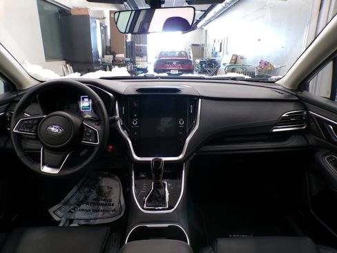 Used 2025 Subaru Legacy Limited image 9