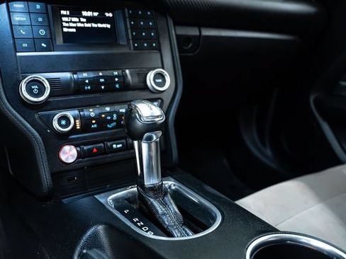 Used 2019 Ford Mustang Coupe w/ Black Accent Package RWD image 23
