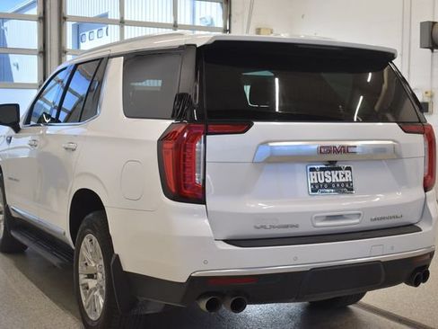Used 2024 GMC Yukon Denali AWD/4WD image 10