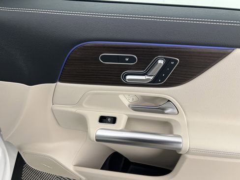 New 2026 Mercedes-Benz GLA 250 4MATIC image 25