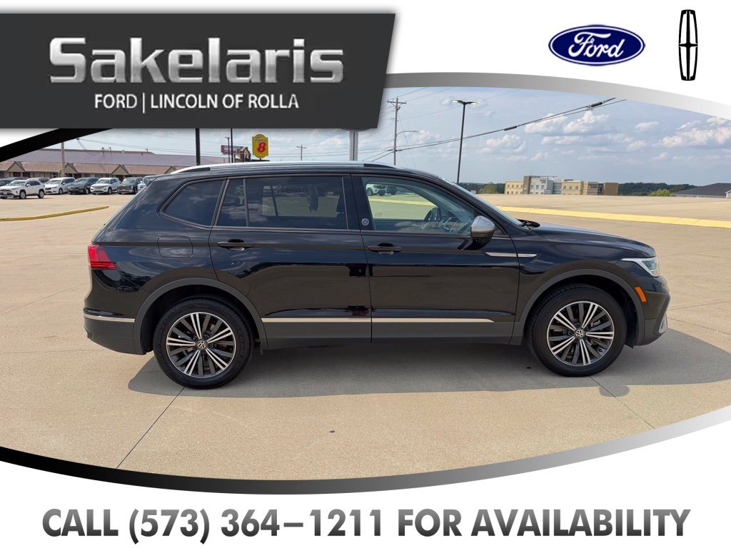 Used 2024 Volkswagen Tiguan Wolfsburg Edition AWD/4WD image 4