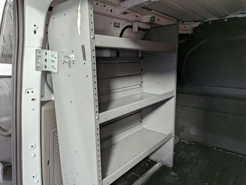 Used 2023 Ford Transit Connect XL image 10