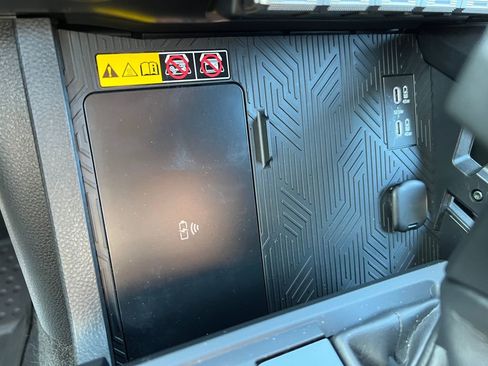 New 2024 Toyota Tacoma TRD Off-Road image 21