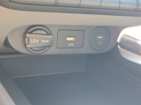 New 2026 Hyundai Elantra SE FWD image 12