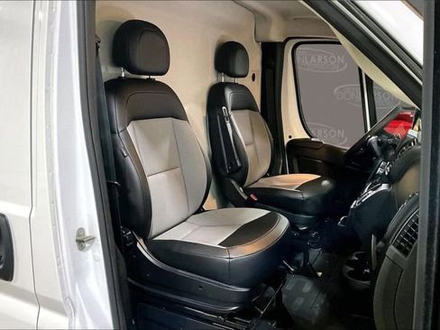 Used 2025 RAM ProMaster 3500 w/ Convenience Group FWD image 14