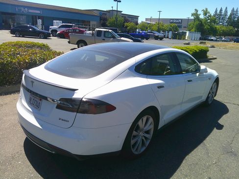 Used 2015 Tesla Model S P85D AWD/4WD image 4