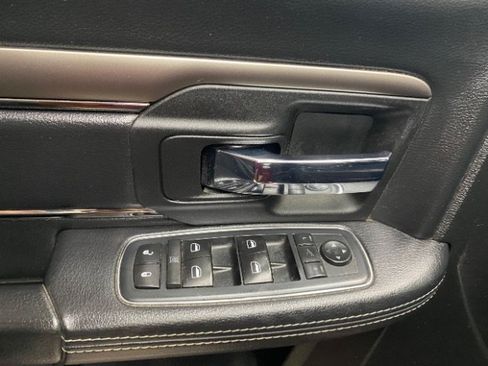 Used 2018 RAM 2500 Big Horn w/ Sport Appearance Group AWD/4WD image 21