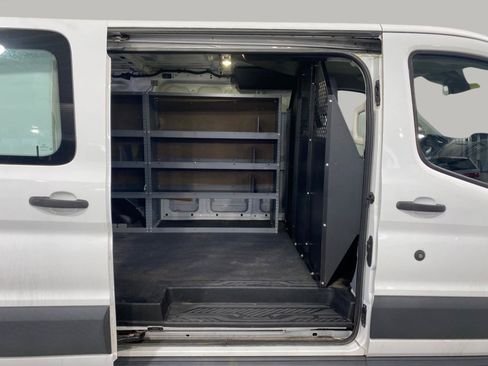 Used 2018 Ford Transit 250 130 Low Roof RWD image 23