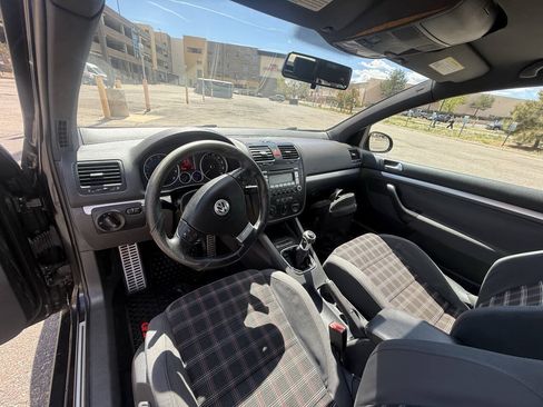 Used 2009 Volkswagen GTI 2-Door FWD image 17