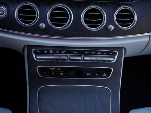 Used 2021 Mercedes-Benz E 350 E 350 w/ Premium Package image 30