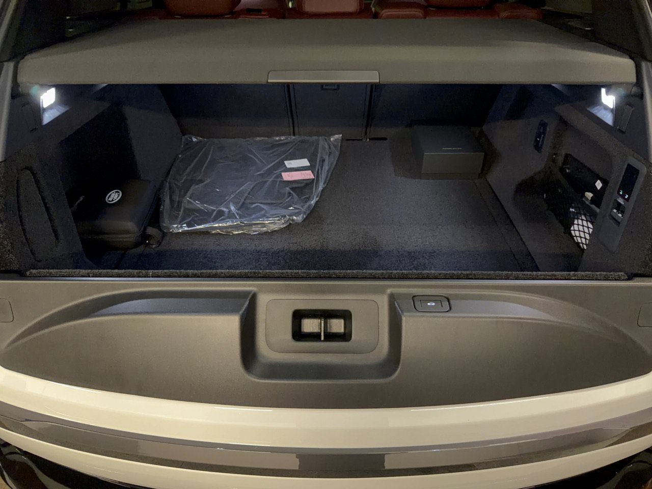 New 2026 Land Rover Range Rover SE AWD/4WD image 26