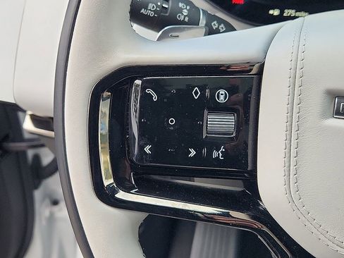 Used 2024 Land Rover Range Rover Sport Dynamic SE image 22