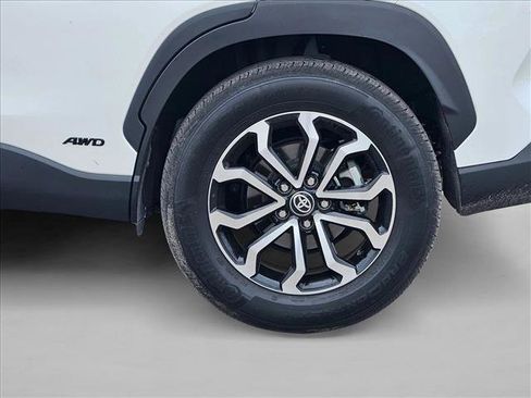 Used 2024 Toyota Corolla Cross S image 4