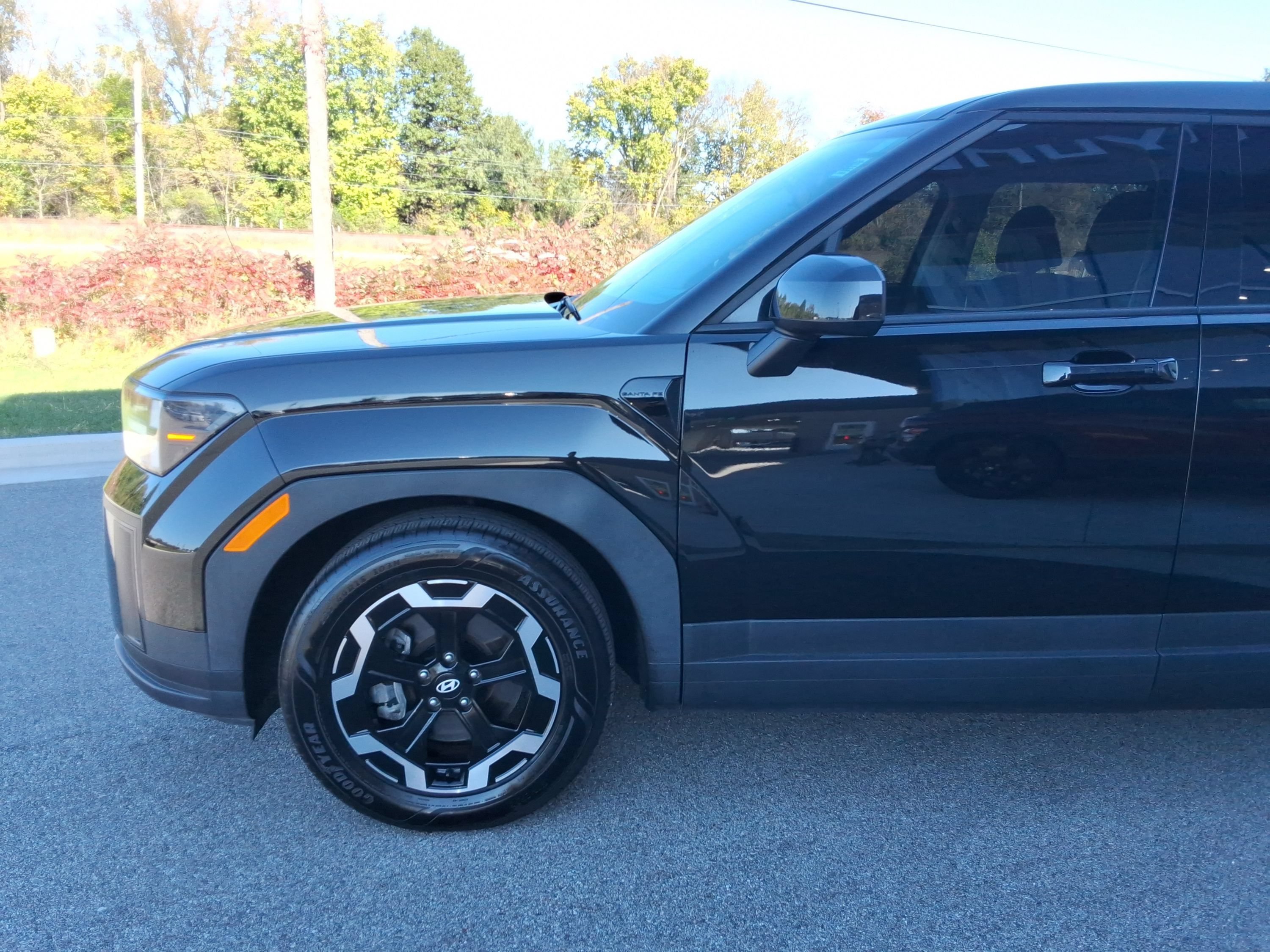 Used 2024 Hyundai Santa Fe SE AWD/4WD image 8