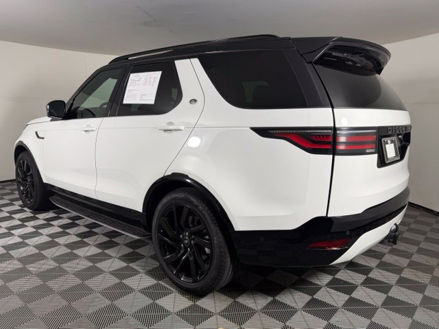 Used 2023 Land Rover Discovery S R-Dynamic AWD/4WD image 4