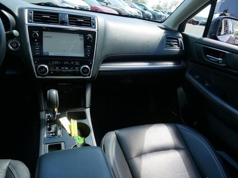 Used 2019 Subaru Outback 2.5i Limited w/ Popular Package #2 AWD/4WD image 14